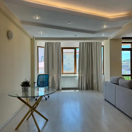 Apartament Central *